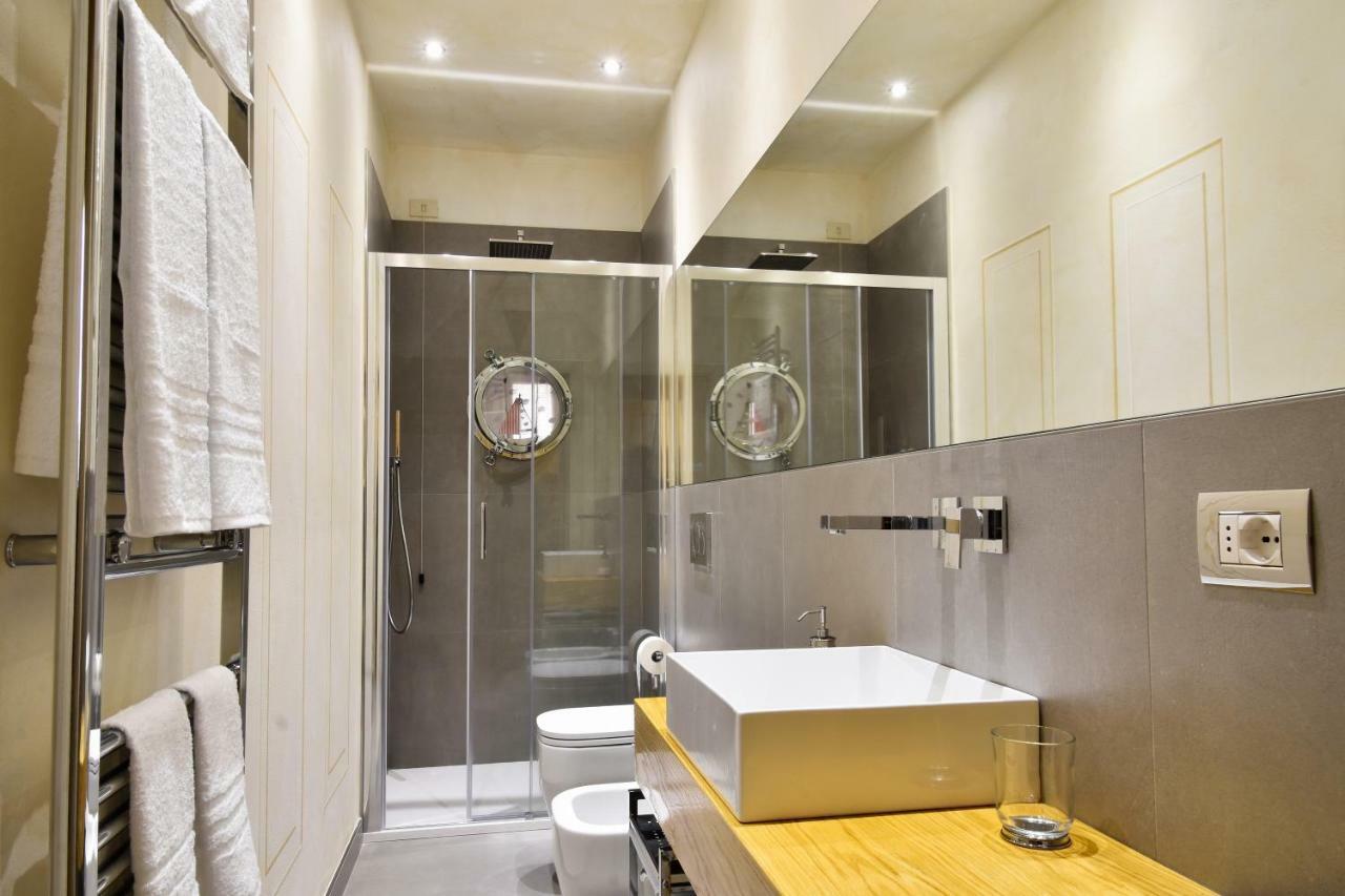 Stella Polare - Luxury Apartment لوكا المظهر الخارجي الصورة